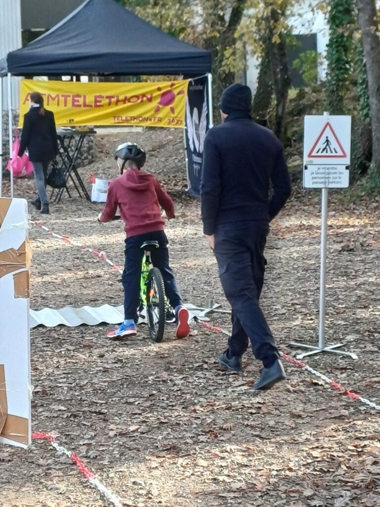 Une journée du 6 décembre placée sous le signe de la solidarité et de la prévention
